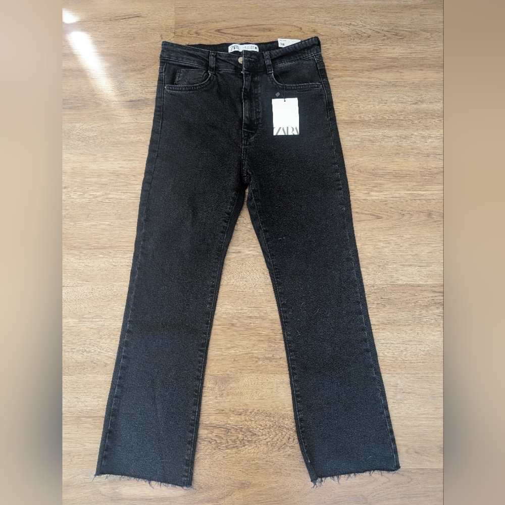 Zara High Rise Mini Flare Ankle Stretch Black Jean